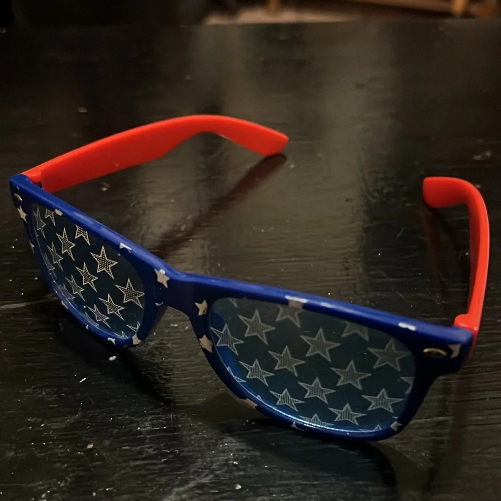 PATRIOTIC GLASSES-RED/WHT/BLUE OS